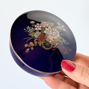 Vintage Japanese Cobalt Blue Kutani Porcelain Trinket Box